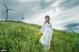 谁懂你的言不由衷，谁明白你的欲言又止，谁又理解你的失望至极图片