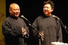 烧饼曹鹤阳差点累"死"，郭德纲翻跟斗救场，喝醉的于谦有多可怕图片