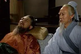 曹操为什么要杀华佗，其实并不是曹操多疑，而是曹操的无奈图片