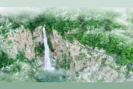 宁波这些高空玻璃栈道太火爆了，悬崖、峡谷、高山，玩的就是心跳图片