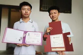 湖南农村双胞胎兄弟，一个清华一个北大，寒门出贵子的秘诀是什么图片