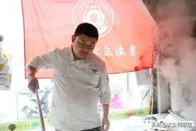 “儿子一句话给了我动力”枣庄这个老板的善举在朋友圈火了图片