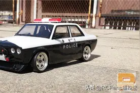 达特桑510 日本警车涂装 美女搜查人偶图片