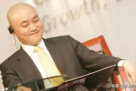 入狱12年的黄光裕，出狱后还有多少钱？反正他在狱中赚了100亿图片