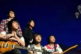 每日一曲-你心里是否装着一个念念不忘的人图片