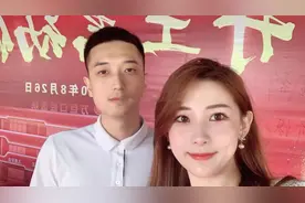 美女网红怒斥老公婚内出轨闺蜜，对方是有夫之妇，遭背叛绝望发文图片