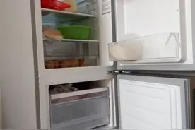 蜂蜜冰冻了还能吃吗？蜂蜜冷藏好还是常温好？图片