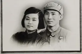 我老爸和老妈的奇缘图片