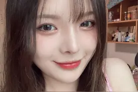 小说：就这样静静的抱我一会，最近我真的太累了图片
