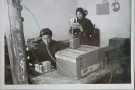 73年过去了，这张老照片里的新闻战士，你们在哪儿？图片