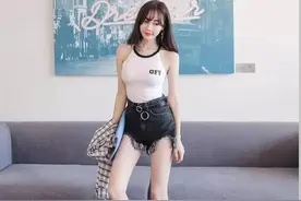小说：“这个小妞真不赖”图片