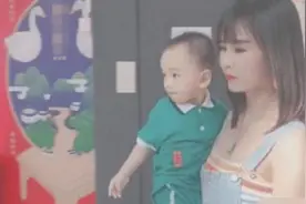 “最年轻奶奶”火了，被误会是未婚少女，奶奶澄清：真是我孙子图片