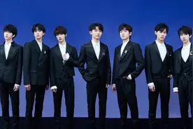 马嘉祺缺席小年夜晚会，因公司只准备了六人版舞蹈？图片