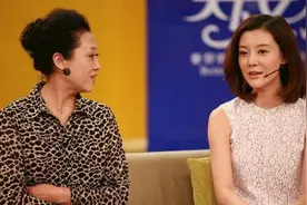 64岁王丽云：自己失婚，女儿车晓也离异，母女俩相依为命图片