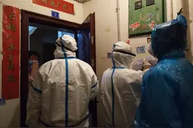 都江堰疾控人蔡浪英：党员就是一面旗帜，用使命担当筑牢生命防“疫”线图片