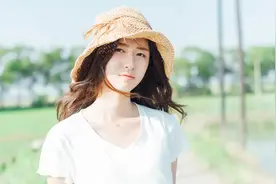 染发后用这种方法洗头，头发掉色慢，柔顺不干枯图片