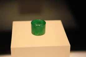 一枚太监的扳指，居然能够价值连城！扳指的收藏标准到底是什么？图片