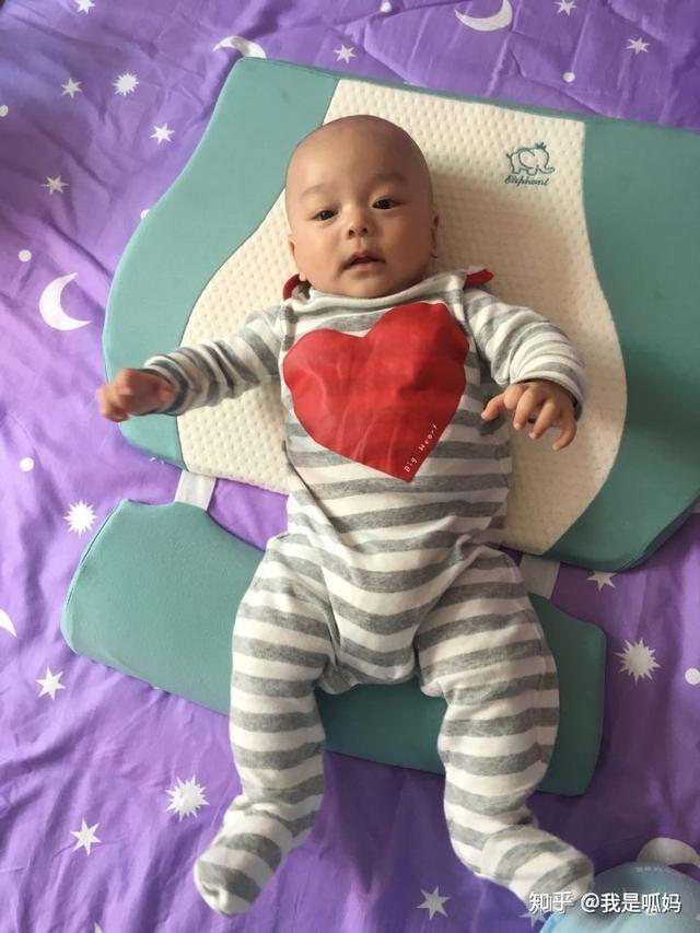 艾维诺妙思乐身体乳哪个好