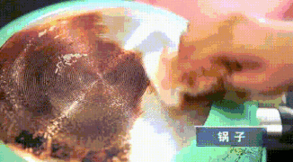 比小苏打还要给力，教你不费一滴水，分分钟就除掉厨房油污