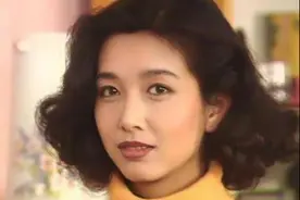 53岁江珊姐弟恋曝光！离异后感情神秘，今恋戏骨互叫昵称秀恩爱图片