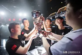 4AM公布月底大事：原微博跑男成立CTG俱乐部，收购原VC战队图片