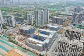 江北核心区这所学校正式封顶，今年就开学图片