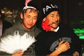 洗米华儿子为运动员女友庆生，女方已融入男友家，嫁豪门指日可待图片