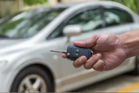 买二手车上保险是按以前的上还是现在的上，当然是以自己为主图片