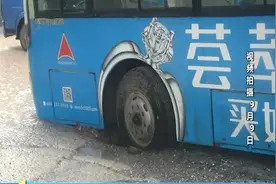 一坑未平一坑又起！长春这条路半个小时3起事故图片