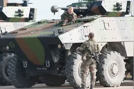 防核武防生化，有空调有皮座椅，盘点世界上最强五款现役轮式战车