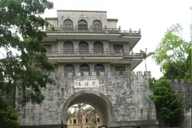 【跋涉边境 亲吻祖国】31、友谊关：桂边三关之首…图片