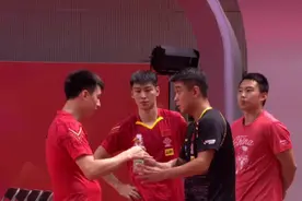王皓到底行不行？作为直板横打集大成者却带不出一个像样的队员？图片