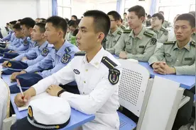 想让孩子上军校吗？400多分就能读的军校，学生可以参考图片