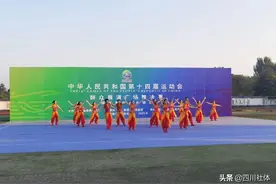 没跳过广场舞，不足以谈人生图片