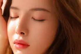 55岁大姐和60岁大哥相亲，大姐：我很中意你，大哥：不达标图片