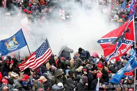 善恶终有报？美国接连发生六件大事 特朗普做了一个重大决定图片