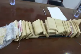 全网点赞！50万元，上海小学生拾金不昧！巨款为何遗失？警方披露细节图片