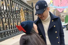 李湘晒女儿近照，11岁王诗龄身高到爸爸下巴，瘦出瓜子脸大变样图片