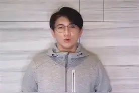 吴奇隆又胖了？拍视频脸肿成馒头，与刘诗诗结婚5年越来越显年轻图片