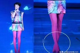 70后大叔一年给几千万双丝袜调色，出门逛街只看女人的腿图片