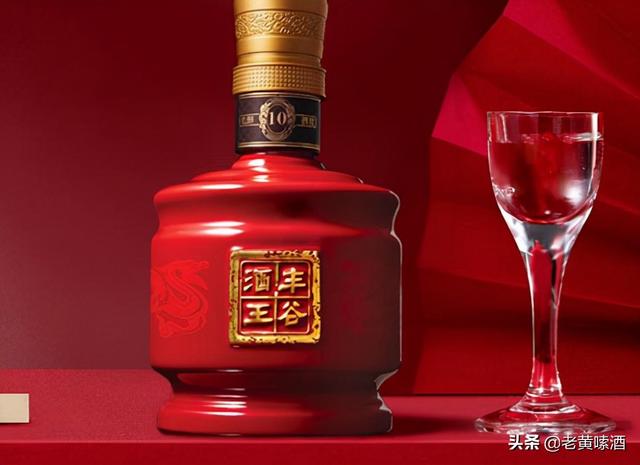 “无冕川王”四川丰谷酒，口感不输五粮液，如今为何无人知晓？