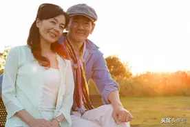 60岁大妈：想找个男人搭伙结婚，只要满足这3个条件就可以图片