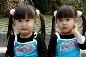 初代“绝美双胞胎”长大了！曾放弃当明星，今气质大改完全认不出图片