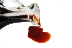 老陈醋：缴枪挺痛快，扔给你，谁叫败了呢。缴醋壶子？没门图片