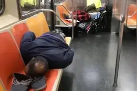 可以经常洗手、不出门、保持社会距离都是特权！在他们面前，病毒甚至都没那么可怕…图片