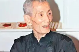 风水大师陈伯：李嘉诚抢着付医药费，捐全部身家，劝人多行善图片