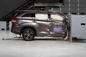 继帕萨特后尘，标杆汉兰达也"翻车"了，新一轮碰撞测试结果已公布图片