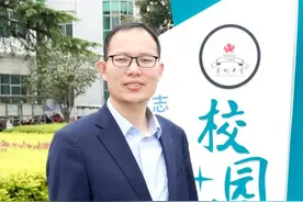 痴心一片终不悔，只为桃李竞相开图片