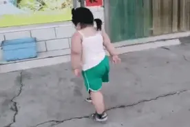 3岁女儿被喂成“猪”，赚钱背后，是父母欲望的照妖镜图片