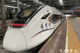 3月15日起，宁波至绍兴城际列车可刷卡、扫码乘车啦图片